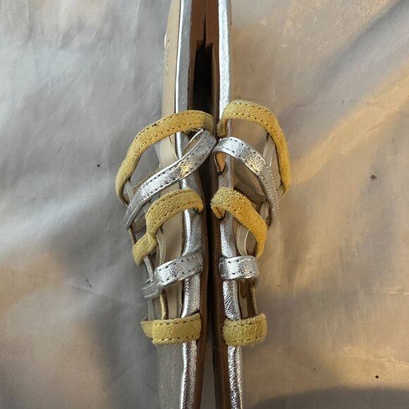 BOTKIER New York  Bridger Yellow Suede & Silver Metallic Leather Slides Size 5 - Picture 3 of 4